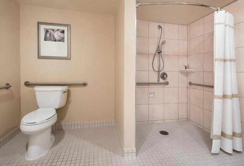 호텔 Anaheim Marriott Suites