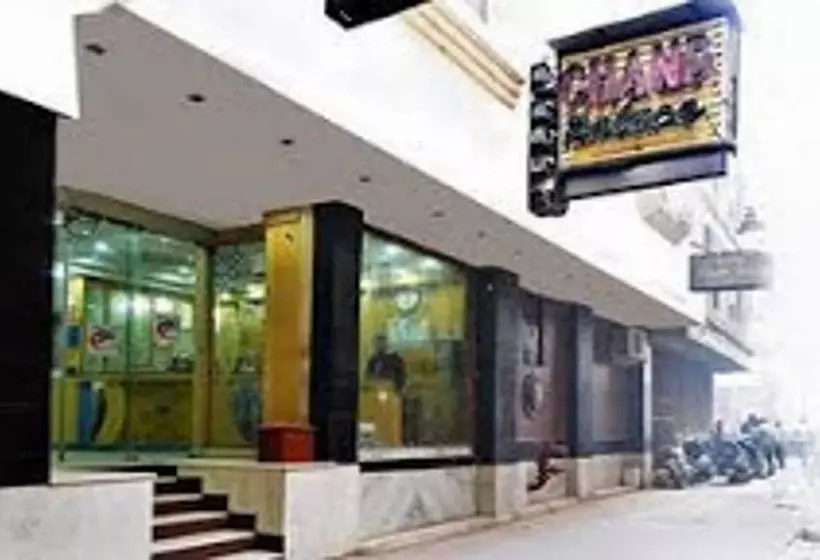 בית מלון כפרי Chand Palace