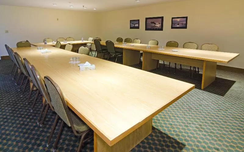 ホテル Coastal Inn Dartmouth