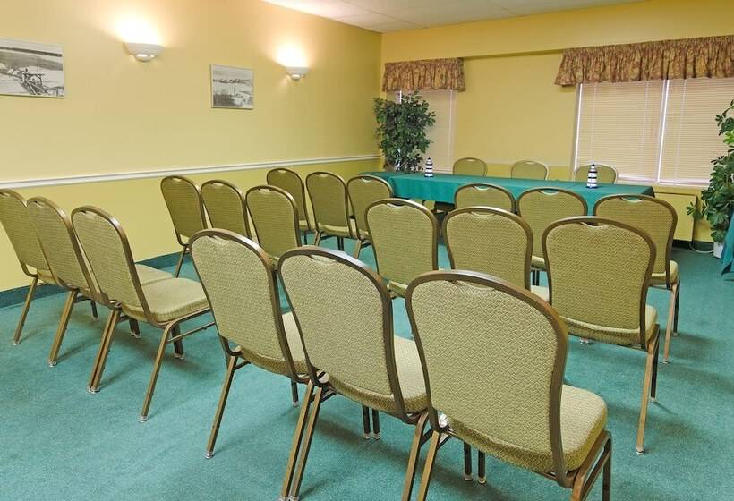 Hotel Coastal Inn Dartmouth