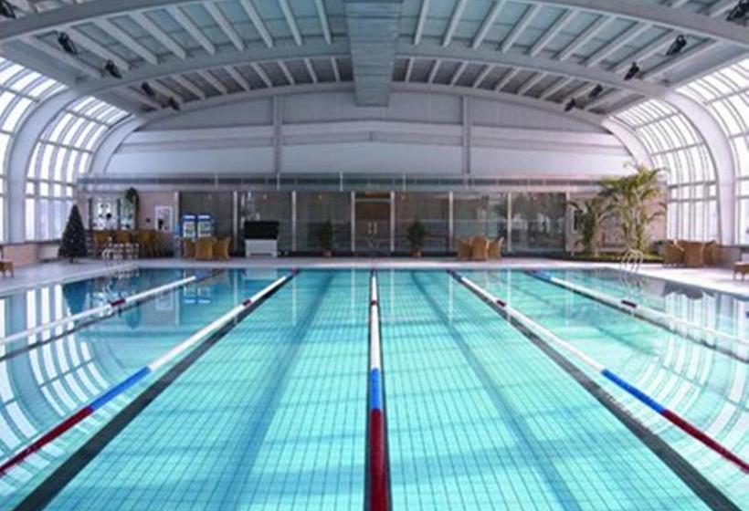 Отель Comfort Inn & Suites Beijing