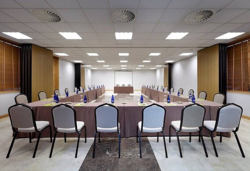 Exe Gran Hotel Almenar