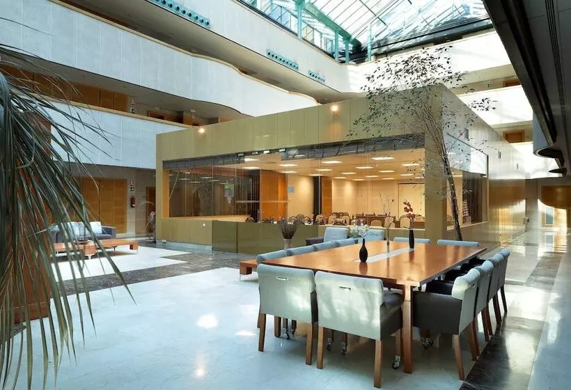 Exe Gran Hotel Almenar