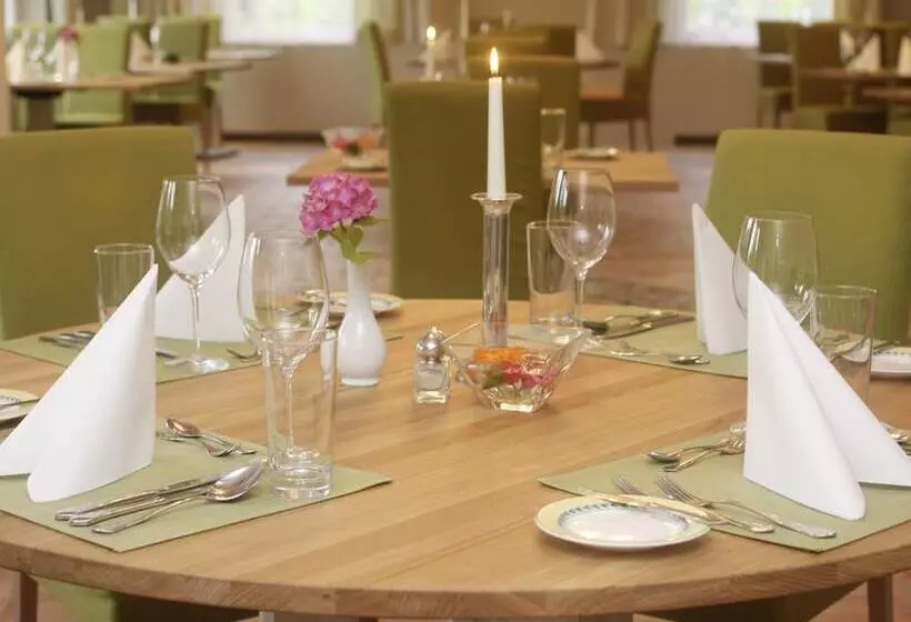 هتل Forsterhof Lebe Pur, Genieße Den Tag