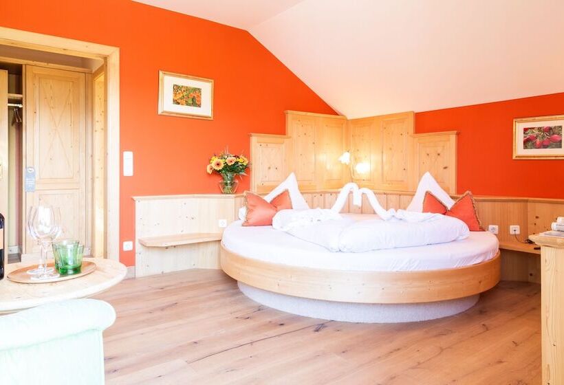 هتل Forsterhof Lebe Pur, Genieße Den Tag