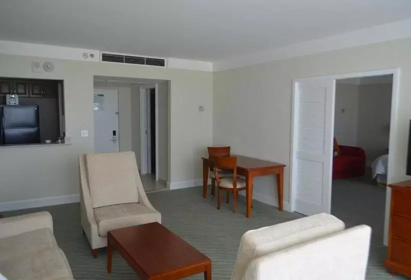 Hotel Lighthouse Pointe At Grand Lucayan Resort