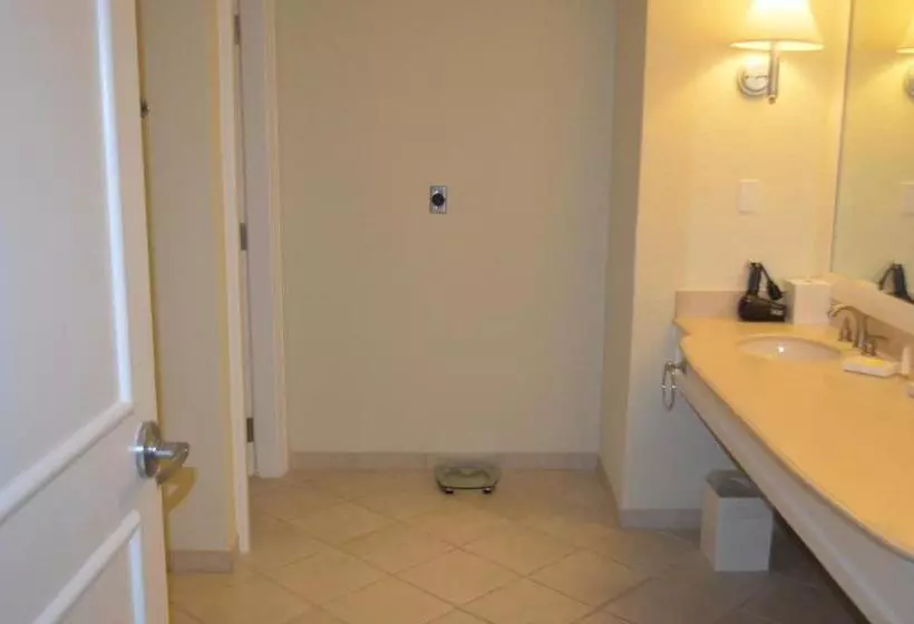 Hotel Lighthouse Pointe At Grand Lucayan Resort