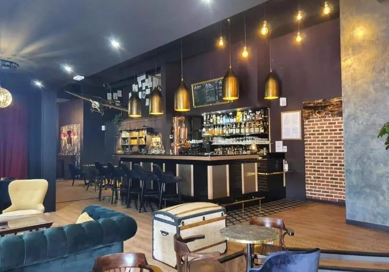 Отель Logis Hôtel & Restaurant Ludik