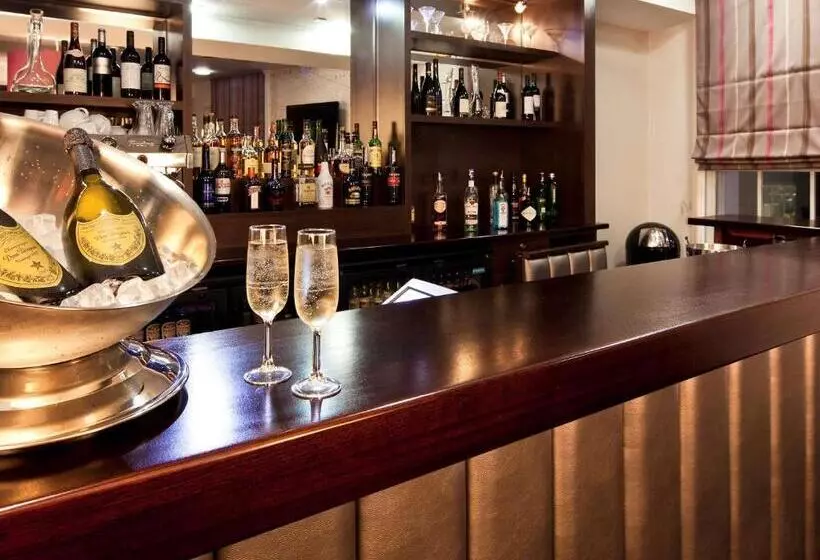 Отель Mercure Nottingham City Centre