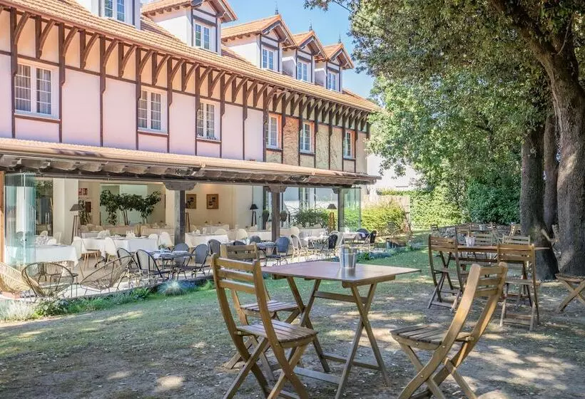 בית מלון כפרי Torres De Somo