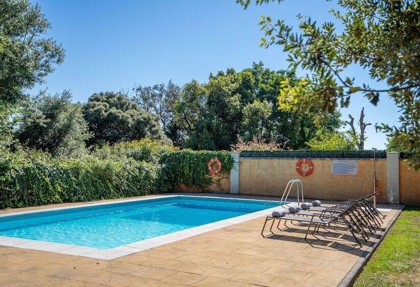 هتل روستایی Torres De Somo