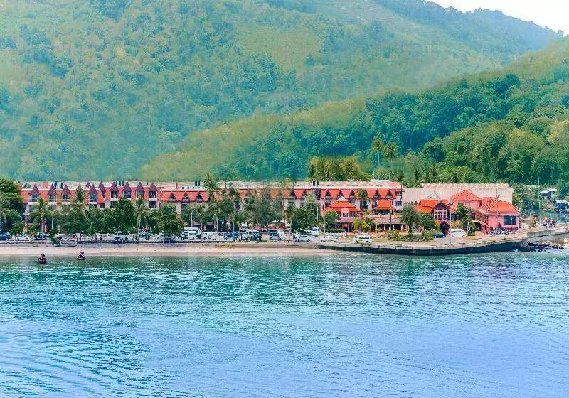 Seaview Patong Hotel   Sha Plus