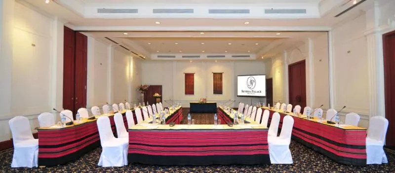 فندق Settha Palace