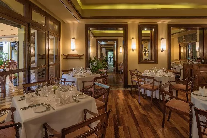 Отель Victoria Angkor Resort & Spa