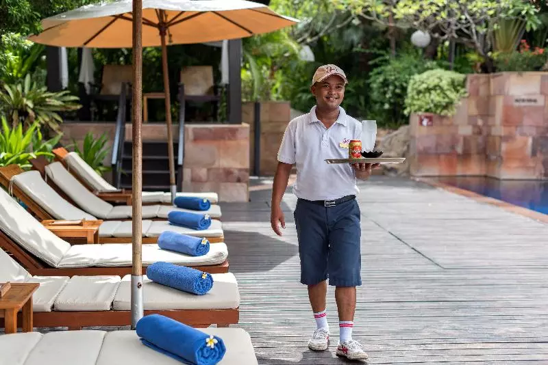 Отель Victoria Angkor Resort & Spa