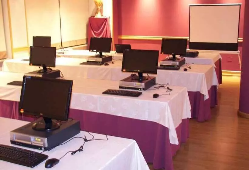 호텔 Villa De Benavente