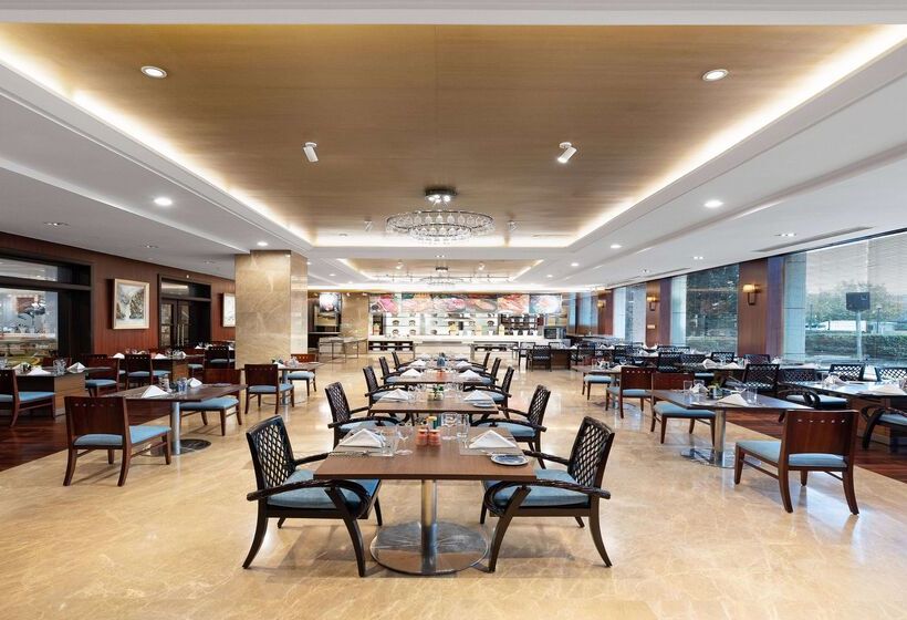 Отель Wyndham Beijing North