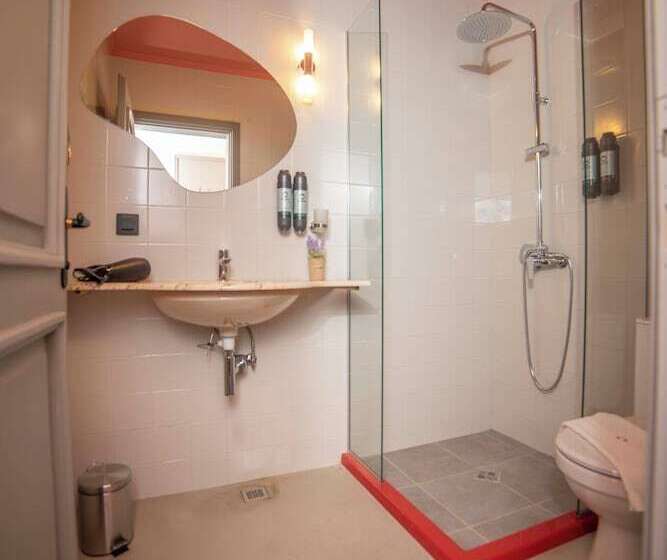 Maria Luisa by Introvert Hotels