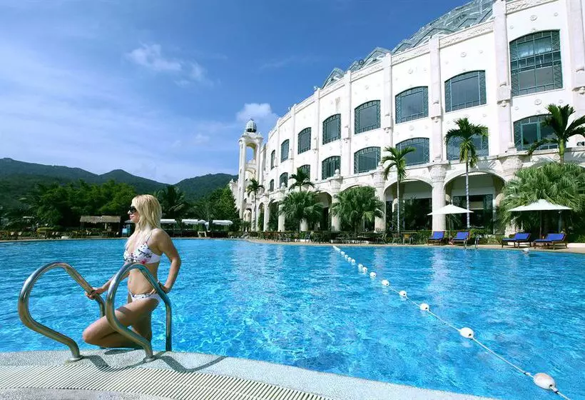 Yalong Bay Tianhong Resort