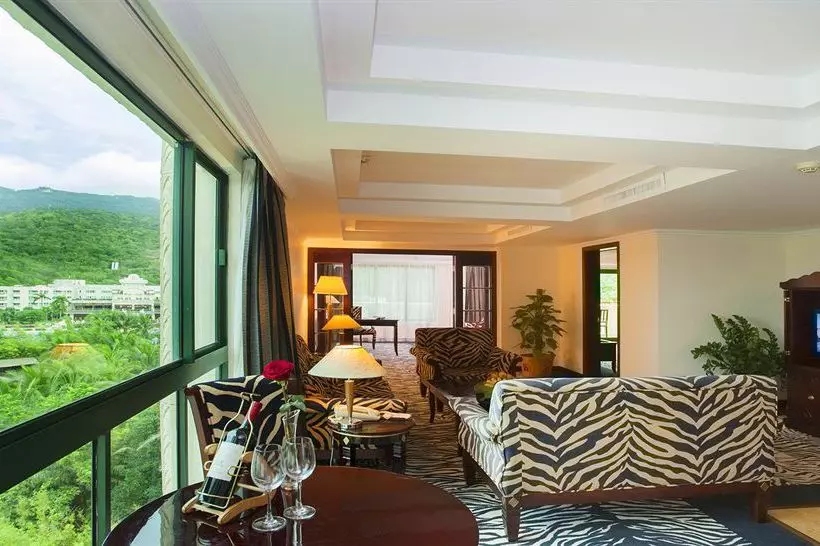 Yalong Bay Tianhong Resort