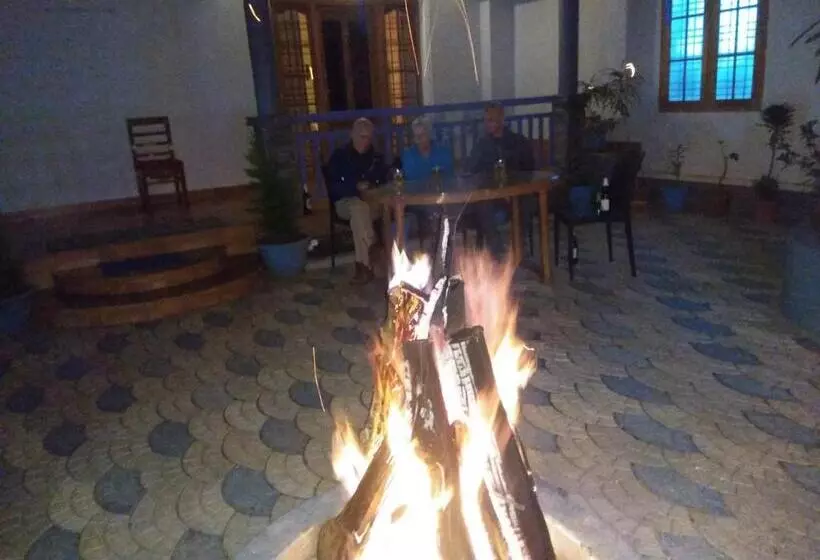 Bed and Breakfast Munnar Blue Mist