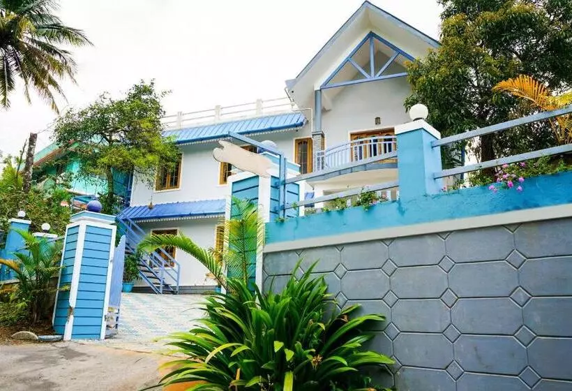 Bed and Breakfast Munnar Blue Mist