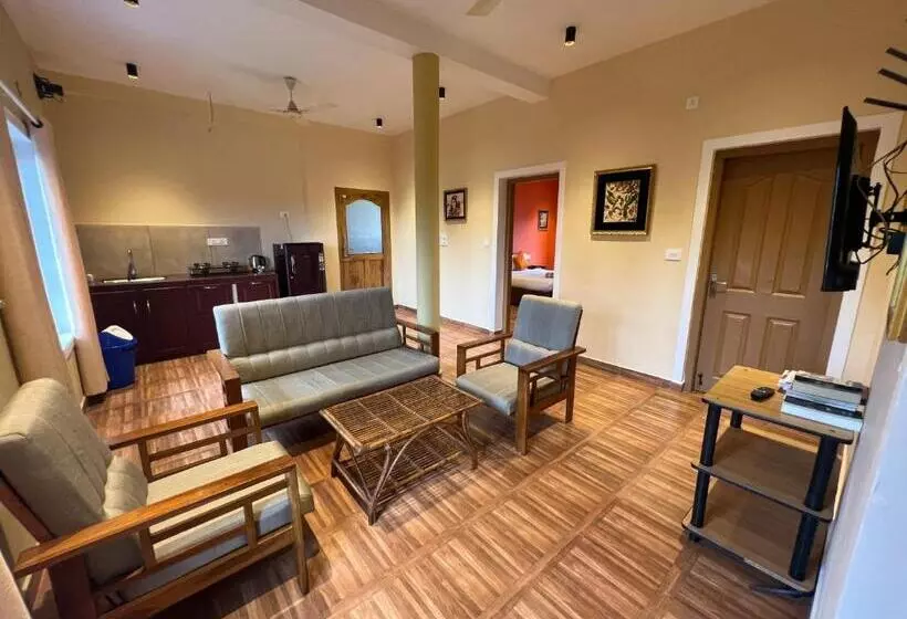 Bed and Breakfast Munnar Blue Mist