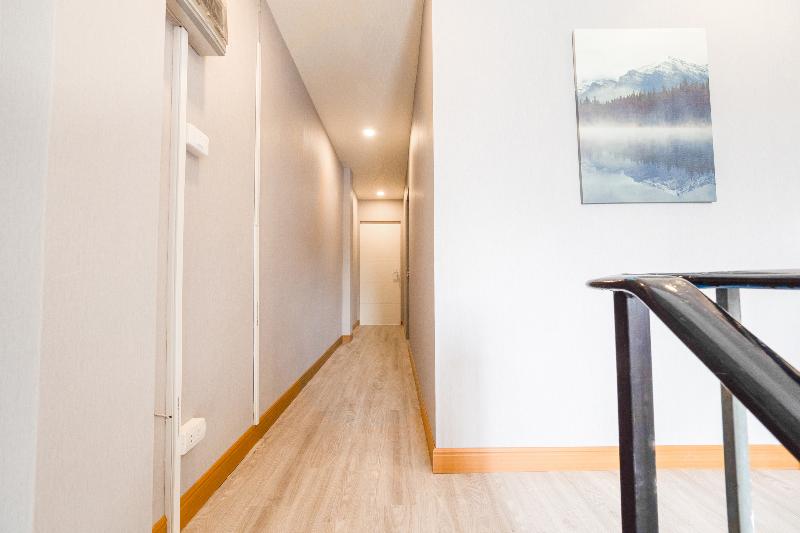 هتل Bossa House Hostel & Cafe