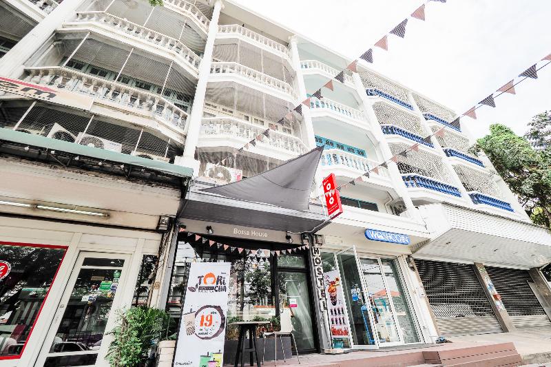 هتل Bossa House Hostel & Cafe