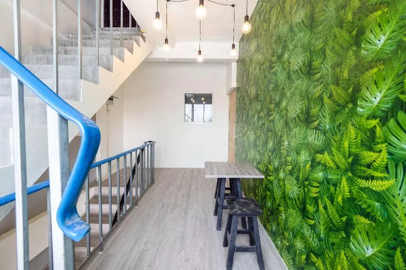 هتل Bossa House Hostel & Cafe