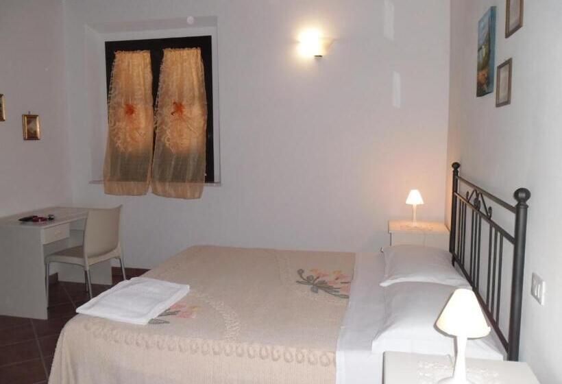 בית מלון כפרי Poggio Petrella