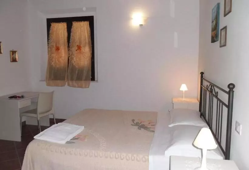 Maaseutuhotelli Poggio Petrella