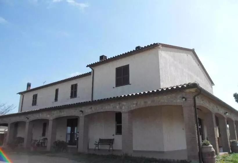 Maaseutuhotelli Poggio Petrella