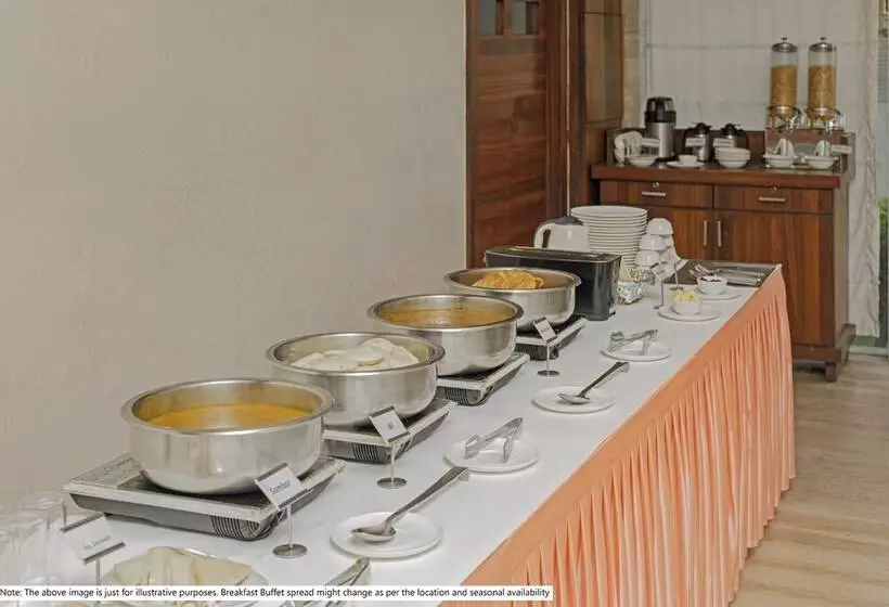 Hotelli Treebo Alaka Rester Homestay