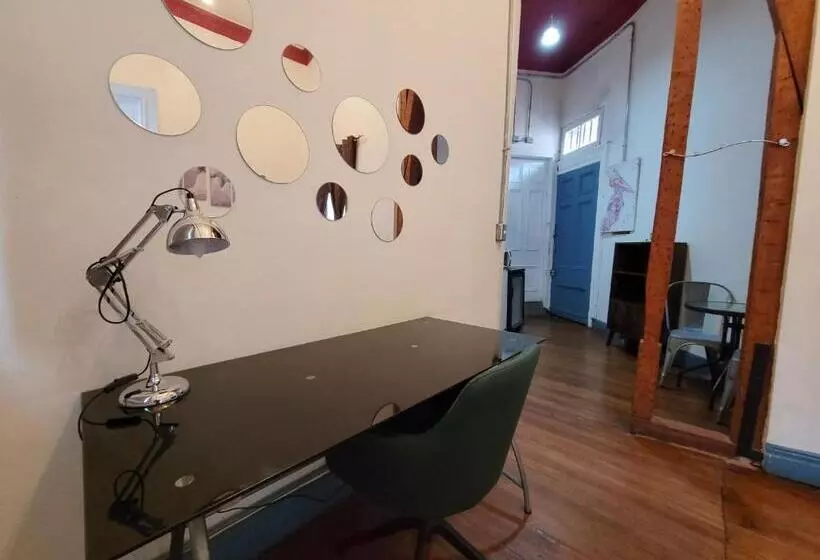 Maki Hostels & Suites Valparaiso