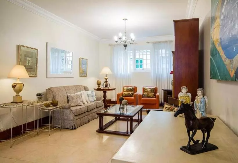 ペンション Pousada Casa Gialla Campos Do Jordao