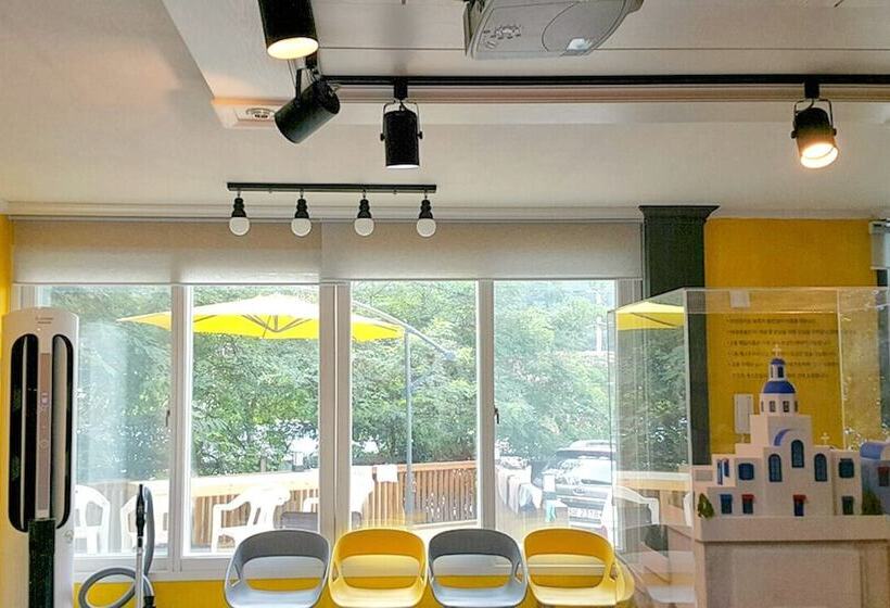 پانسیون Sokcho Wave Guest House