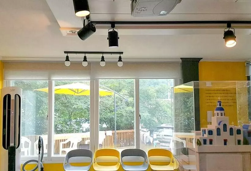 پانسیون Sokcho Wave Guest House