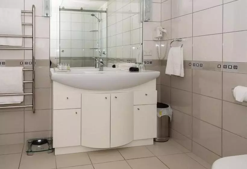 Top Of The Town Bed & Breakfast