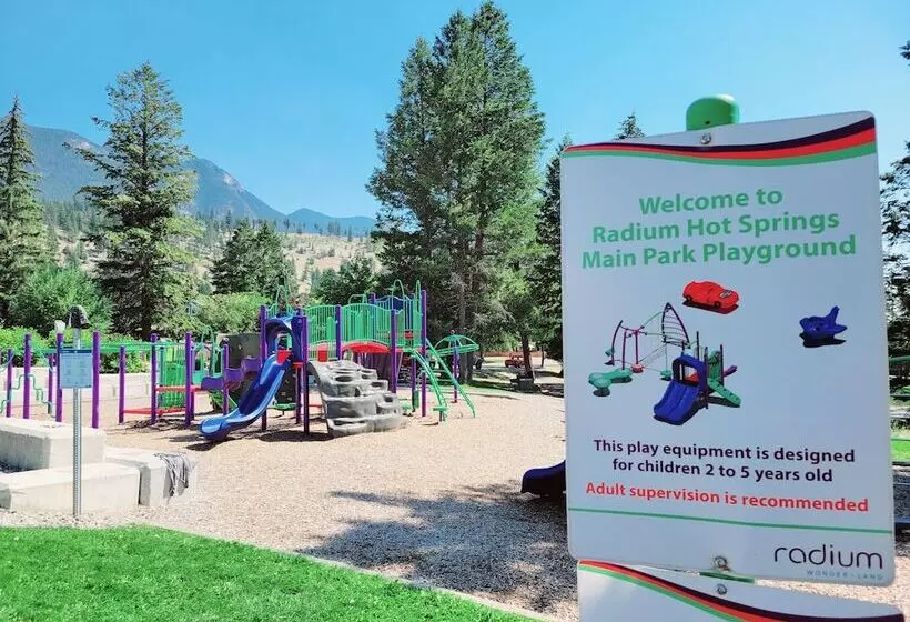 Mountain Springs Motel