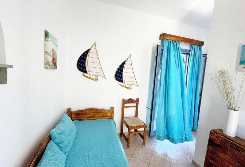 هتل Aquarius Village Agistri