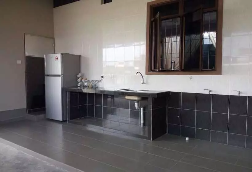 Hotelli Arrayyan Guesthouse & Homestay