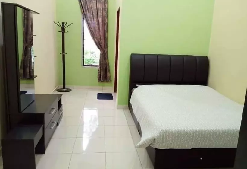 Hotelli Arrayyan Guesthouse & Homestay