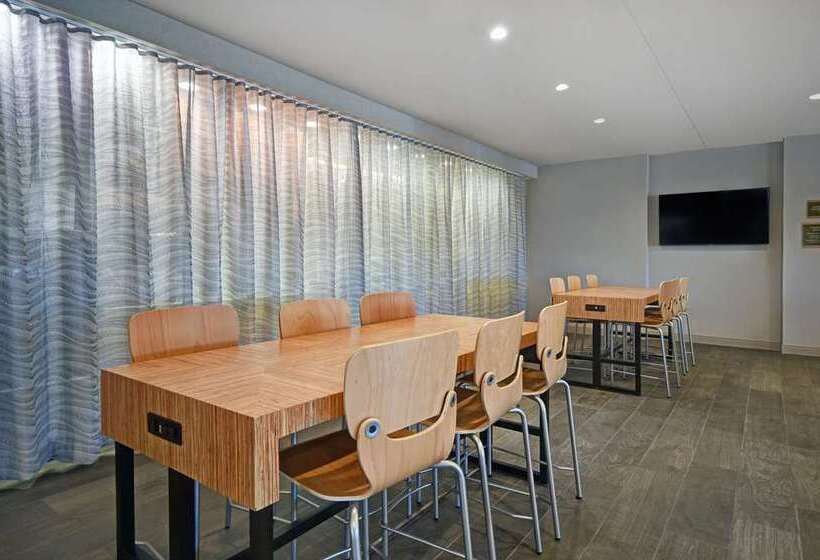 ホテル Home2 Suites By Hilton Columbus