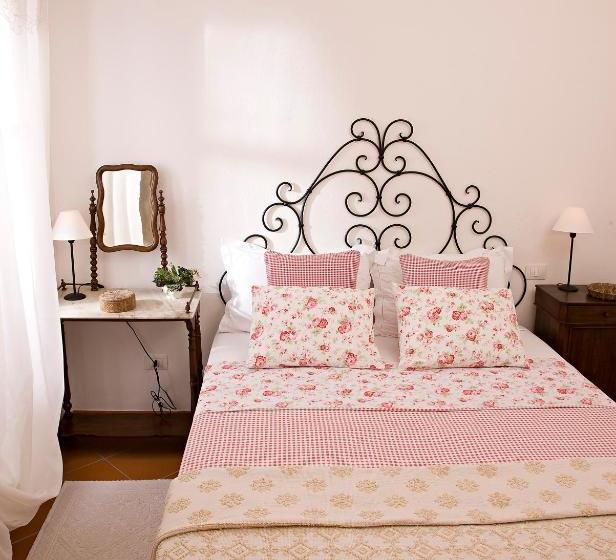 هتل La Vignaredda Residenza Di Charme