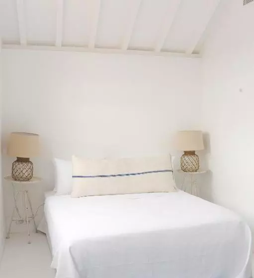 هتل Mo House
