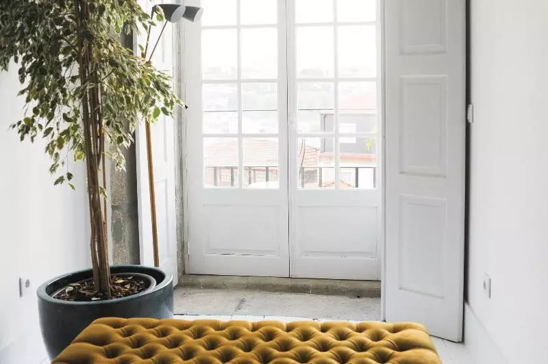 هتل Mo House