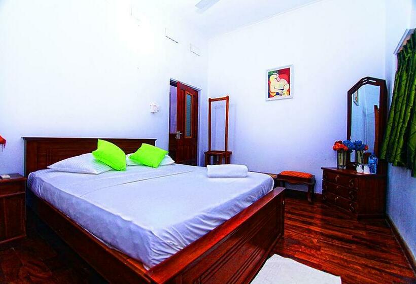 בית מלון כפרי Rockwood Villa