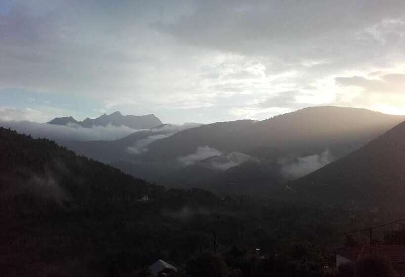 בית מלון כפרי To Kallion