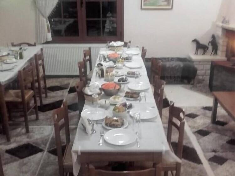 בית מלון כפרי To Kallion